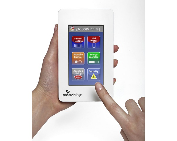 圖二 : PassivPro可藉由行動裝置APP進行遠距遙控,包括遠端改變排程、監測與控制設備。