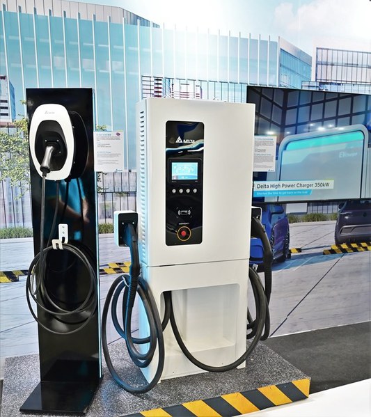 圖一 : 臺達的智慧電動車充電管理系統