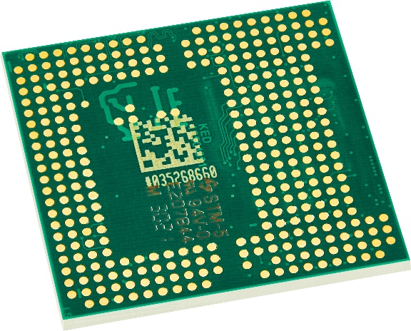 圖三 : 新的OSM標準具有COM所有優(yōu)勢,並支援SMT組裝,因而可實現(xiàn)額外成本節(jié)約,主要出現(xiàn)在量產(chǎn)中包裝、組裝和測試等過程。圖為NXP i.MX8M處理器模組背面。(cKontron)