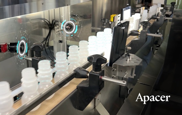 圖三 : 宇瞻的智動化檢測設(shè)備可快速精準檢測異常,並能依各產(chǎn)業(yè)需求客製化開發(fā)。(source:宇瞻)