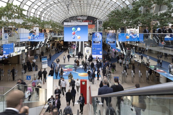 圖二 : 上銀與Dexterity合作開發(fā)智慧物流機(jī)器人