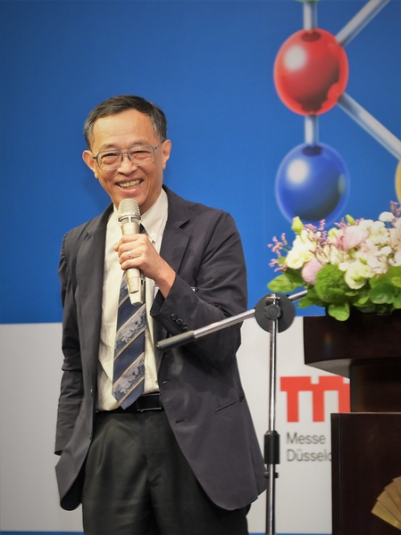 圖三 : 研華透過AIoT與邊緣運(yùn)算平臺(tái),協(xié)助產(chǎn)業(yè)實(shí)現(xiàn)高效率、低碳排與智慧化營(yíng)運(yùn)。(soruce:研華)