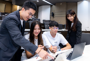 SAS 臺灣推出「AI陪跑方案」，提供『陪跑式合作＋成果承諾』的差異化服務，確保 AI 真正落地並創造商業價值