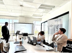 是一個提供實務(wù)培訓(xùn)、知識分享以及與當(dāng)?shù)禺a(chǎn)業(yè)和社區(qū)建立合作關(guān)係的平臺。(source:Kistler)