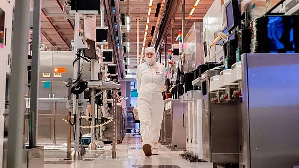 TrendForce預估2026年晶圓代工產業將成長約20%，先進與成熟製程兩極發展